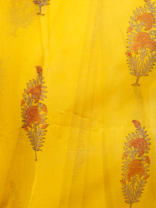 Yellow Red Green Hand Block Printed Chiffon Saree with Zari Border - S031703289