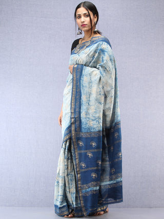 Indigo Hand Brush Printed Maheshwari Silk Saree With Zari Border - S031704484