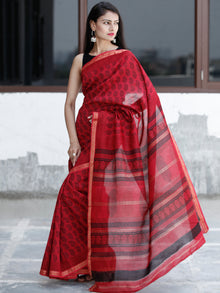 Red- Black Bagh Hand Block Printed Maheswari Silk Saree With Resham Border - S031703831