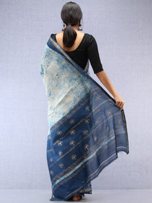 Indigo Hand Brush Printed Maheshwari Silk Saree With Zari Border - S031704484