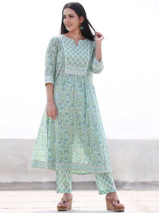 Jashn Shabira - Set of AnarKali Kurta Pants & Dupatta - KS57G2499D