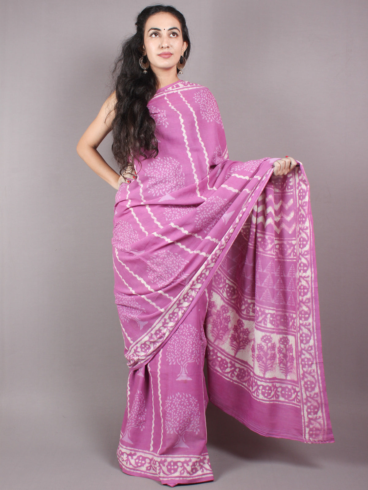 Purple White Cotton Hand Block Bagru Printed Saree - S03170275