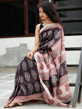 Black Beige Maroon Bagh Hand Block Printed Maheswari Silk Saree - S031703823