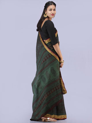 Bottle Green Maroon Bagh Printed Maheshwari Cotton Saree - S031704239
