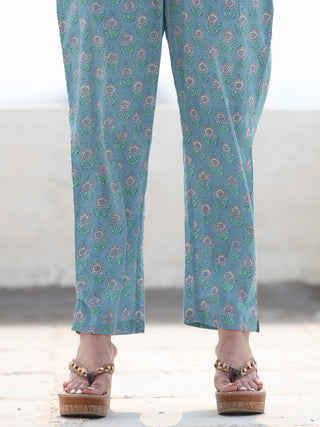 Jashn Nahiza - Set of Kurta Pants & Dupatta - KS61B2500D