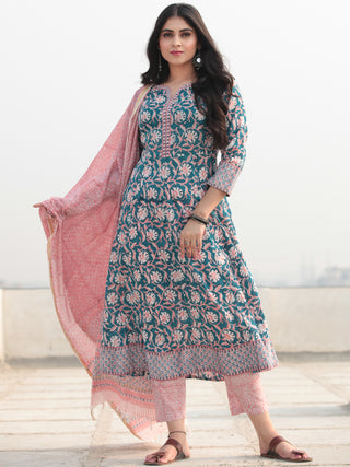 Jashn Nayab - Set of Kurta Pants & Dupatta - KS57B2361D