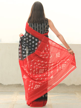 Black Grey Red Ikat Handwoven Cotton Saree - S031704105