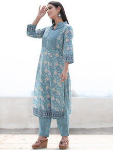 Jashn Nahiza - Set of Kurta Pants & Dupatta - KS61B2500D