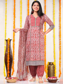 Utsav Sajoon - Set of Kurta Salwar Pants & Kota Doria Dupatta - KS03C2569D