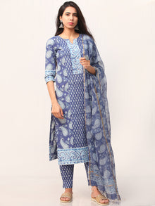 Ambar Nayab Set Of Kurta Pant Dupatta