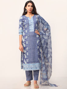 Ambar Nayab Set Of Kurta Pant Dupatta