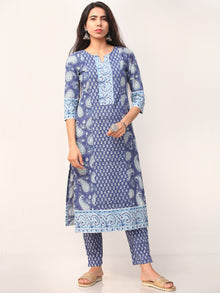 Ambar Nayab Kurta