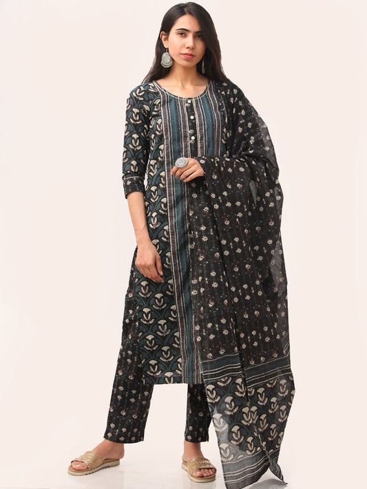 Fiza Afia Dupatta