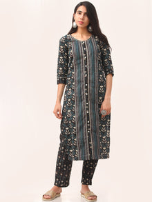 Fiza Afia Kurta Pant