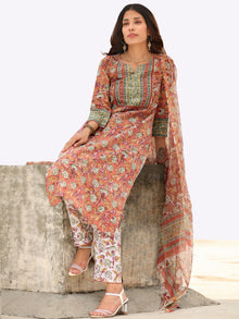 Fiza Saima Set Of Kurta Pant Dupatta