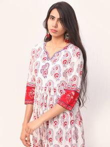 Ambar Nazmin Anarkali Kurta