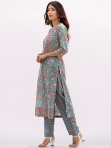 Megha Jhalak Set Of Kurta Pant Kota Dupatta