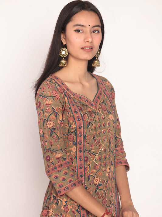 Sanjh Fitrat Kurta