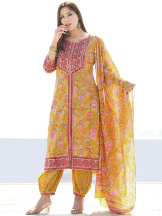 Utsav Saiara - Kurta Salwar Pants & Dupatta  - KS78C2578D