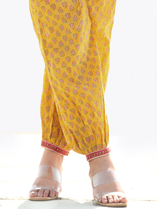 Utsav Saiara - Kurta Salwar Pants & Dupatta  - KS78C2578D