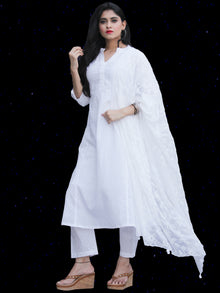 Chandni Fadia - Cotton Kurta Pants Set With Embroidered Chiffon Dupatta - KS39SFP04BWD