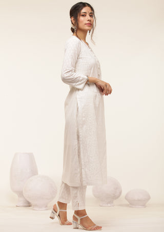 Gulmarg Bahaar Set Of Kurta Pants Dupatta