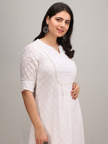 Noor Ejaz - Self Emboss Work ALine Kurta Pant Set With Mirror Work Dupatta - KS116AXXD2
