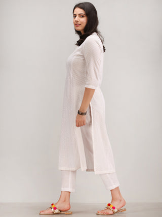 Noor Fareena - Self Embroidred ALine Kurta Pant Set With Leheriya Dupatta - KS01AXXD9