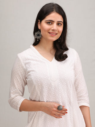 Noor Fareena - Self Embroidred ALine Kurta Pant Set With Leheriya Dupatta - KS01AXXD9