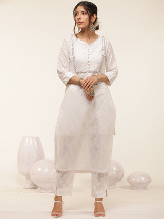 Gulmarg Rivaaj Set Of Kurta Pants Dupatta