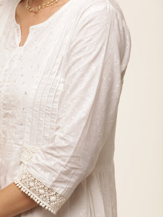 Gulmarg Roheen Set Of Anarkali Kurta Pants Dupatta