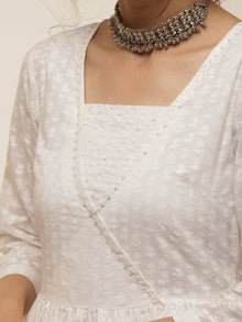 Gulmarg Nayan Set Of Kurta Pants Dupatta