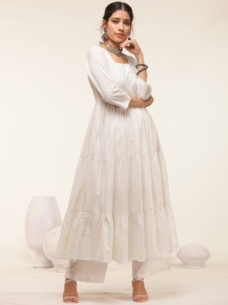 Gulmarg Nayan Set Of Kurta Pants Dupatta