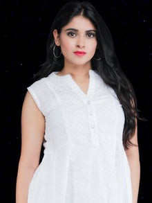 Chandni Jamina - Cotton Dobby Sleeveless Top - T69FP01