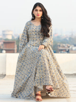 Gulzar Ersheen - Urave Cut  Hand Block Printed Dress With Deep Neck - D457FYYY