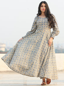 Gulzar Ersheen - Urave Cut  Hand Block Printed Dress With Deep Neck - D457FYYY