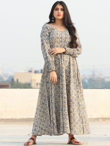 Gulzar Ersheen - Urave Cut  Hand Block Printed Dress With Deep Neck - D457FYYY