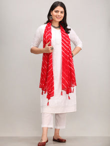 Noor Aasma -  Self Embroidered Kurta Pant Set With Lehriya Dupatta - KS42BYYD4