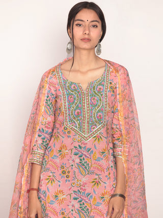 Sanjh Gulistaan Set Of Kurta Pant Dupatta