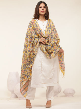 Gulmarg Samah Set Of Kurta Pant Dupatta