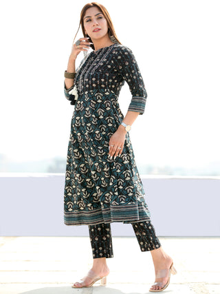 Utsav Panra - Anakarli Kurta Pants & Dupatta - KS77A2583D