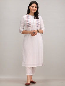 Noor Afiha -  Self Embroidered Kurta Pant Set With Leheriya Dupatta - KS112AYYD9