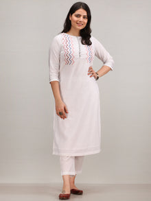 Noor Afiha -  Self Embroidered Kurta Pant Set With Leheriya Dupatta - KS112AYYD9
