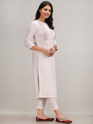 Noor Aizah -  Self Embroidered Kurta Pant Set With Leheriya Dupatta - KS112AYYD6