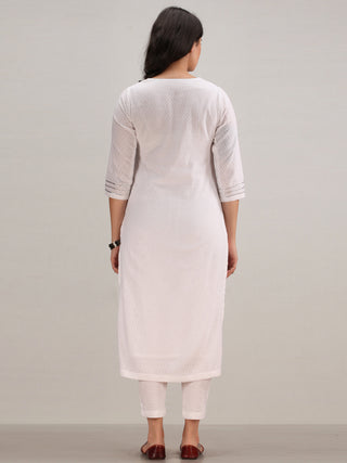 Noor Aizah -  Self Embroidered Kurta Pant Set With Leheriya Dupatta - KS112AYYD6