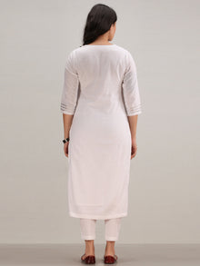 Noor Afiha -  Self Embroidered Kurta Pant Set With Leheriya Dupatta - KS112AYYD9