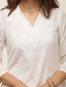 Gulmarg Mehreen Kurta