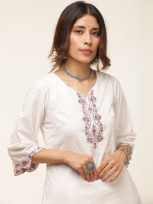 Gulmarg Anjum Set Of Kurta Palazzo Dupatta