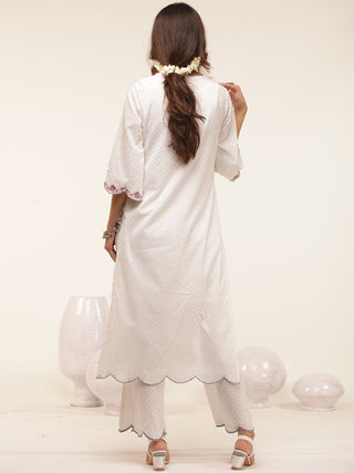 Gulmarg Anjum Kurta