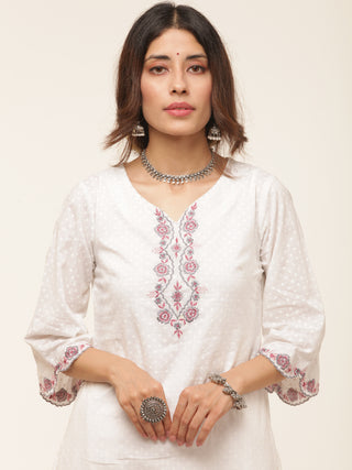 Gulmarg Anjum Set Of Kurta Palazzo Dupatta